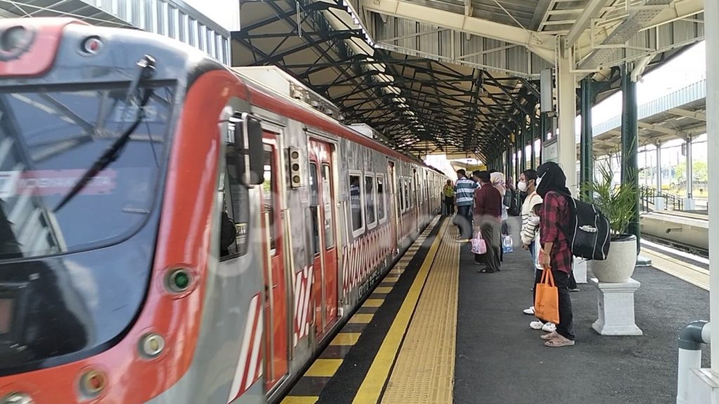 Jadwal Kereta KRL Jogja-Solo Hari Ini, Sabtu 26 April 2025