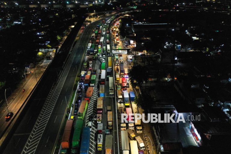 Pelindo Bongkar Akar Masalah Kemacetan Berat di Tanjung Priok